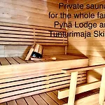 Lapland Tunturimaja Ski-in - Lapland - Slopes, Trails, National Park, Just Steps From Local Amenities, Yet Peaceful, Private Sauna