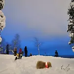 بيت للعطل Lapland Tunturimaja In, Sauna, Wifi, In Pyhae Center - Lapland