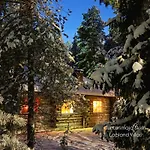 Lapland Tunturimaja Ski-in - Lapland - Slopes, Trails, National Park, Just Steps From Local Amenities, Yet Peaceful, Private Sauna Hébergement de vacances *