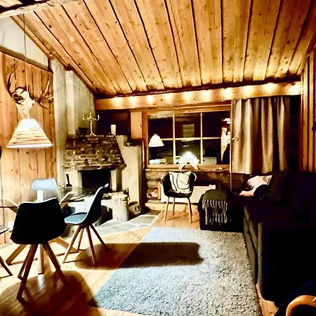 Lapland Tunturimaja In, Sauna, Wifi, In Pyhae Center - Lapland *